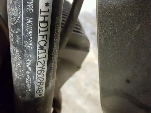 1HD1FCW112Y602848 - 2002 HARLEY-DAVIDSON FLHTCUI WHITE photo 10