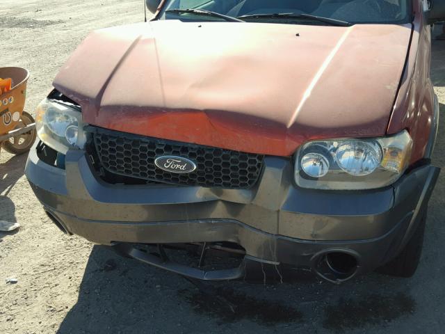 1FMYU93126KC65740 - 2006 FORD ESCAPE XLT ORANGE photo 9