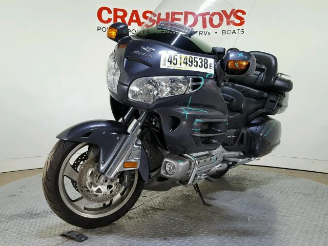 1HFSC47055A409728 - 2005 HONDA GL1800 GRAY photo 4