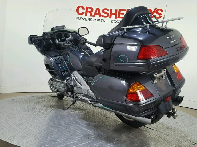 1HFSC47055A409728 - 2005 HONDA GL1800 GRAY photo 6