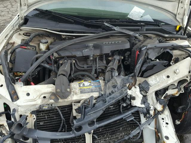 2G1WT58K769157617 - 2006 CHEVROLET IMPALA LT WHITE photo 7