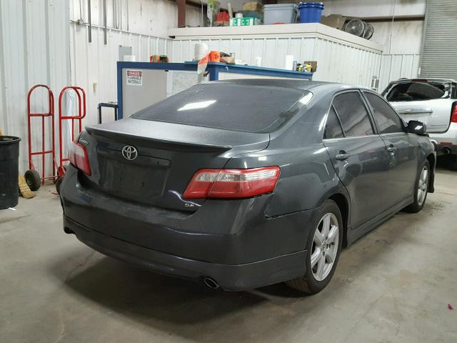 4T1BK46K59U097393 - 2009 TOYOTA CAMRY SE GRAY photo 4