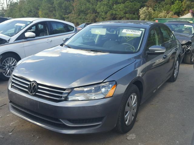 1VWAP7A37DC052521 - 2013 VOLKSWAGEN PASSAT S GRAY photo 2