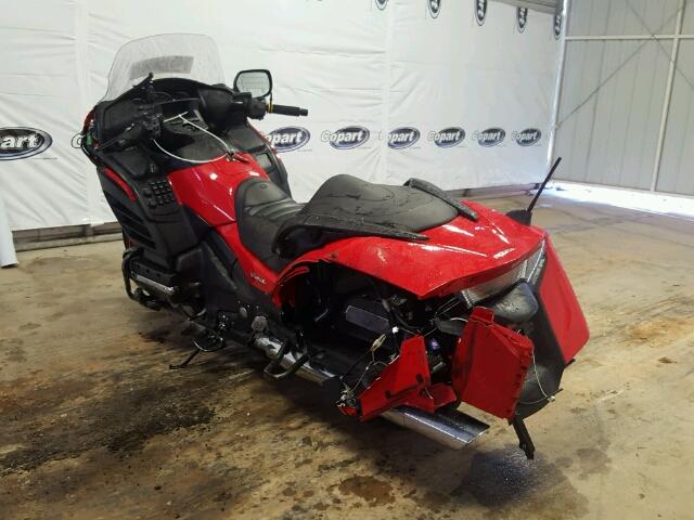 JH2SC6811DK000171 - 2013 HONDA GL1800 RED photo 3