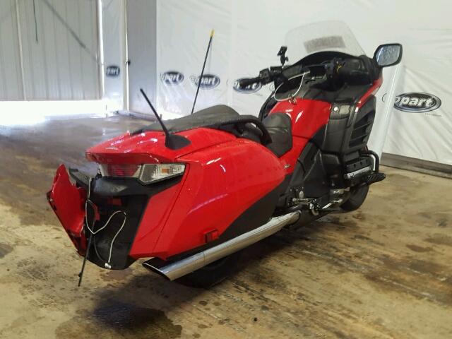 JH2SC6811DK000171 - 2013 HONDA GL1800 RED photo 4