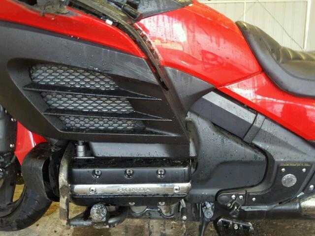 JH2SC6811DK000171 - 2013 HONDA GL1800 RED photo 7