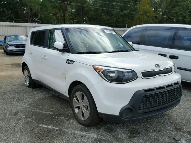 KNDJN2A29F7236180 - 2015 KIA SOUL WHITE photo 1