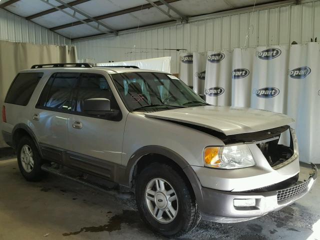 1FMPU15556LA55303 - 2006 FORD EXPEDITION SILVER photo 1