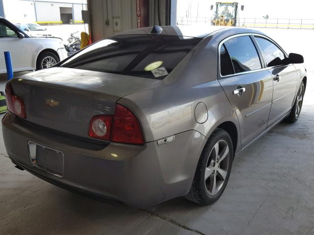 1G1ZC5E05CF240529 - 2012 CHEVROLET MALIBU 1LT ნაცრისფერი ფოტო 4