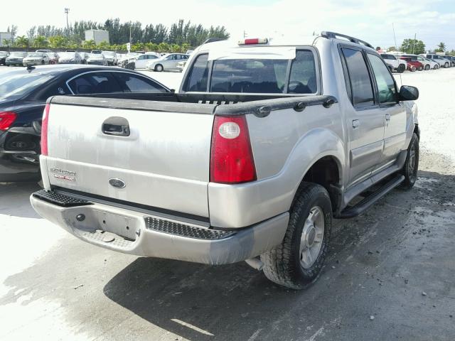 1FMZU67E52UD54510 - 2002 FORD EXPLORER S GRAY photo 4