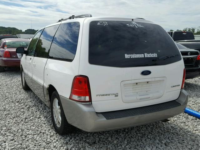 2FMZA58215BA44467 - 2005 FORD FREESTAR L WHITE photo 3