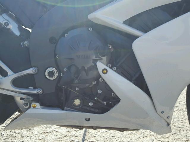 JYARN20E27A007161 - 2007 YAMAHA YZFR1 WHITE photo 7