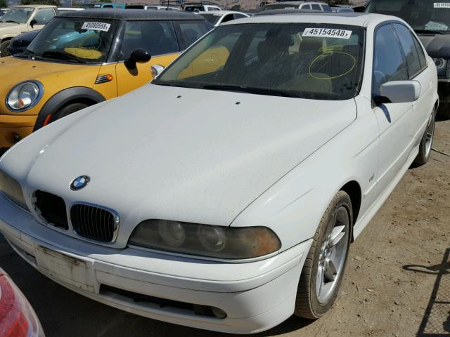 WBADN63472GM74846 - 2002 BMW 540 I AUTO WHITE photo 2