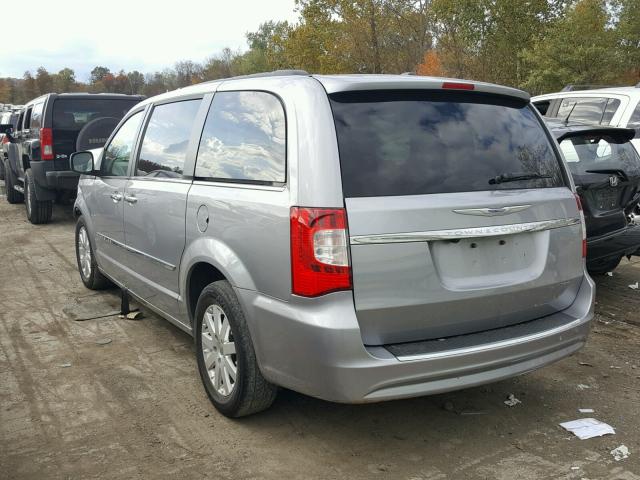 2C4RC1BG3GR129994 - 2016 CHRYSLER TOWN & COU SILVER photo 3