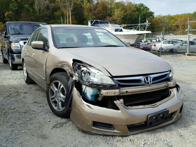 1HGCM56716A048579 - 2006 HONDA ACCORD EX GOLD photo 1