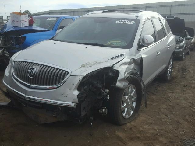 5GAKVDED0CJ375271 - 2012 BUICK ENCLAVE SILVER photo 2