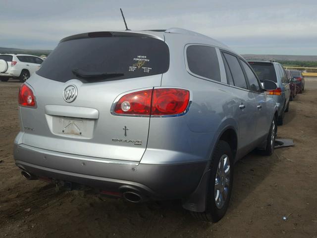5GAKVDED0CJ375271 - 2012 BUICK ENCLAVE SILVER photo 4