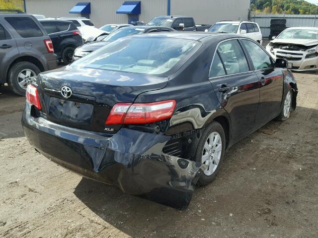 4T1BK46K58U572510 - 2008 TOYOTA CAMRY BLACK photo 4