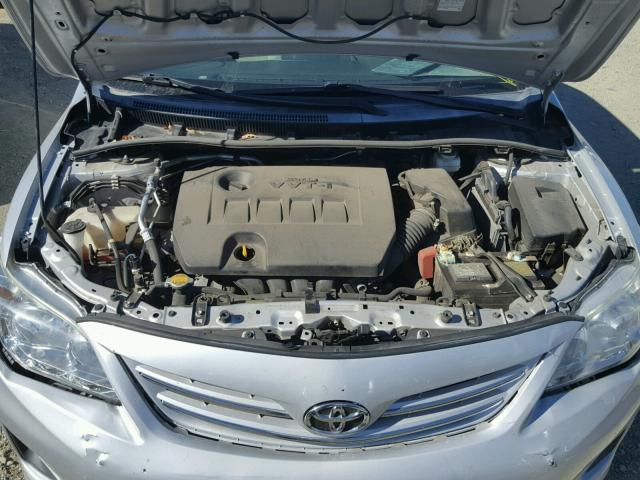 5YFBU4EE5DP129954 - 2013 TOYOTA COROLLA BA SILVER photo 7