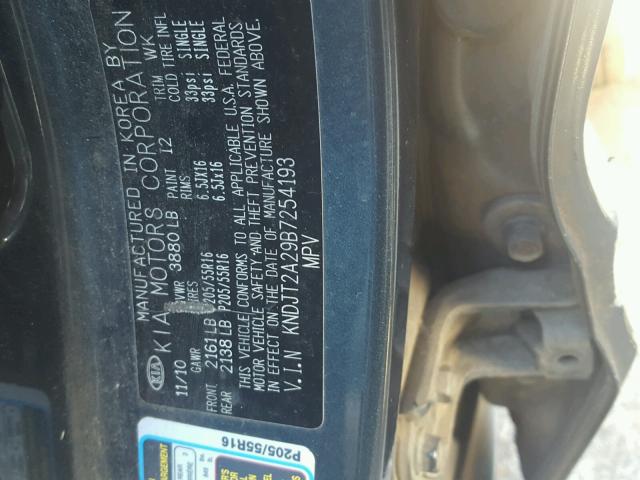 KNDJT2A29B7254193 - 2011 KIA SOUL BLUE photo 10