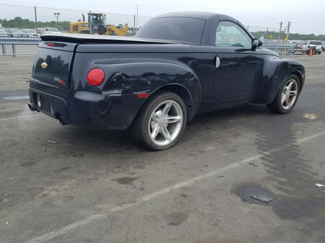 1GCES14P43B100821 - 2003 CHEVROLET SSR 黑色 照片 4