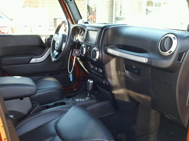 1C4HJWEG9EL164636 - 2014 JEEP WRANGLER U ORANGE photo 5