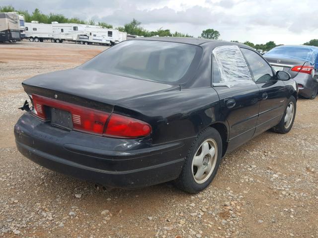 2G4WF5219W1423647 - 1998 BUICK REGAL GS BLACK photo 4