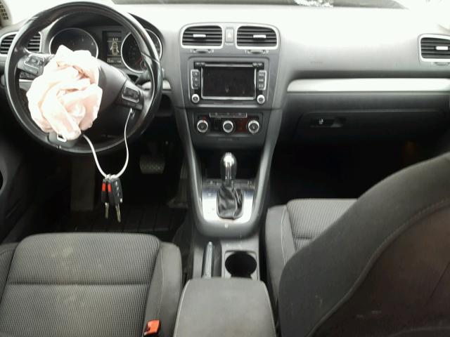 WVWDM7AJ9CW353909 - 2012 VOLKSWAGEN GOLF 黑色 照片 9