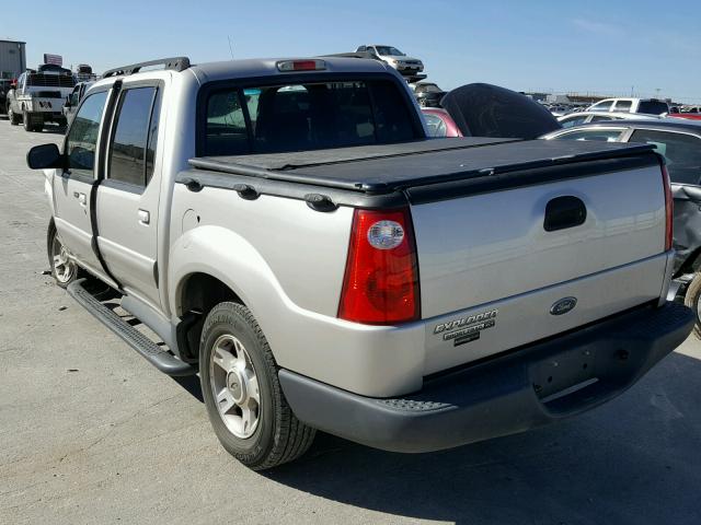 1FMZU77E83UC21750 - 2003 FORD EXPLORER S SILVER photo 3