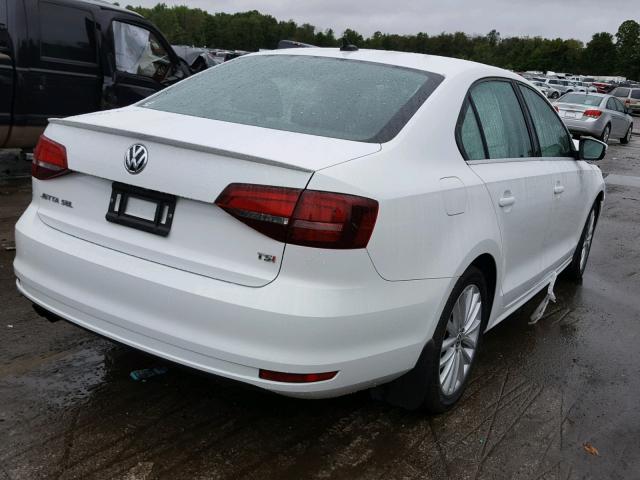 3VWL17AJ4GM403929 - 2016 VOLKSWAGEN JETTA SEL WHITE photo 4