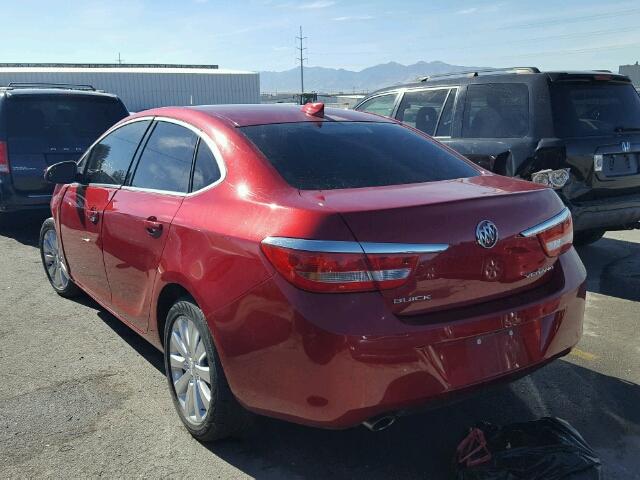 1G4PP5SK3G4133811 - 2016 BUICK VERANO RED photo 3