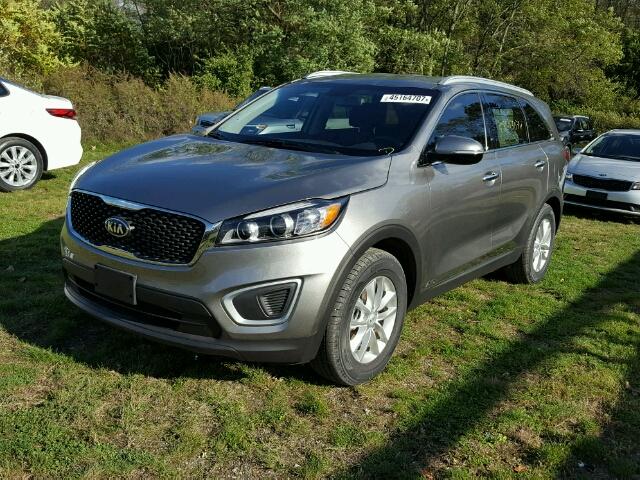 5XYPGDA34HG300401 - 2017 KIA SORENTO CHARCOAL photo 2