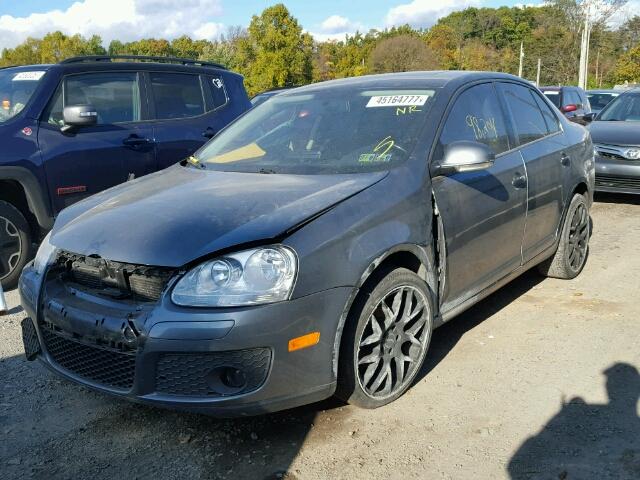 3VWRZ7AJ2AM158378 - 2010 VOLKSWAGEN JETTA SE GRAY photo 2