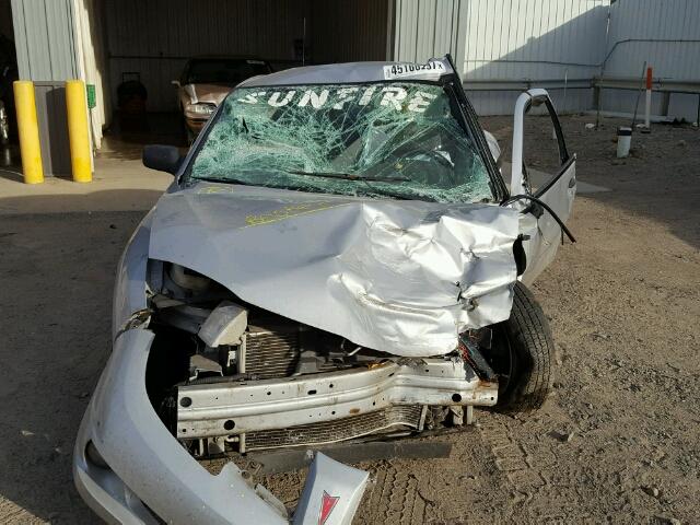 1G2JB12F547278450 - 2004 PONTIAC SUNFIRE SILVER photo 9