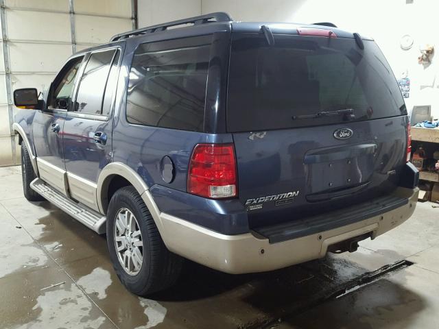 1FMFU18596LA59085 - 2006 FORD EXPEDITION BLUE photo 3