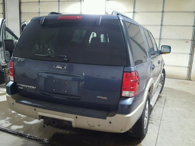 1FMFU18596LA59085 - 2006 FORD EXPEDITION BLUE photo 4