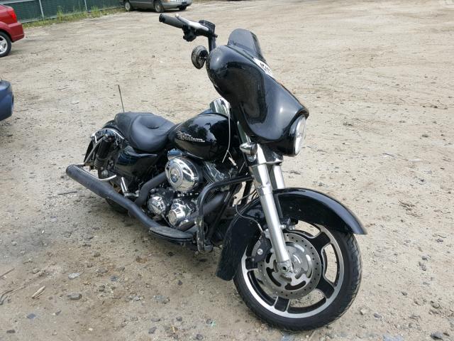 1HD1KB418AB613873 - 2010 HARLEY-DAVIDSON FLHX BLACK photo 1