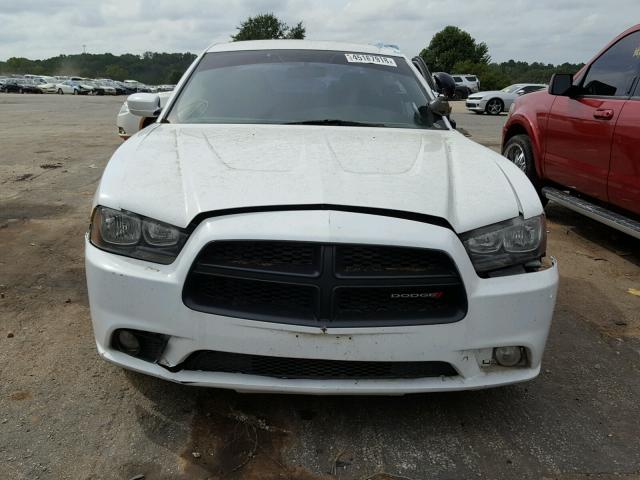 2C3CDXAT4CH201004 - 2012 DODGE CHARGER PO WHITE photo 9