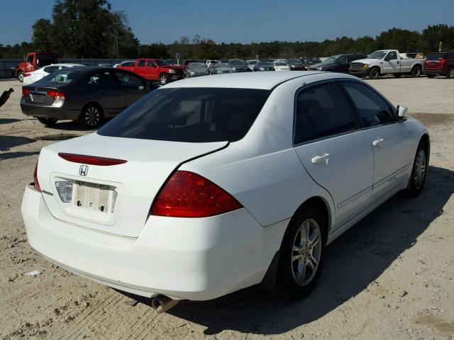 1HGCM56357A019391 - 2007 HONDA ACCORD SE WHITE photo 4