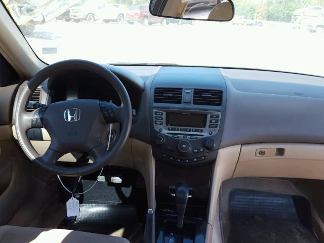 1HGCM56357A019391 - 2007 HONDA ACCORD SE WHITE photo 9