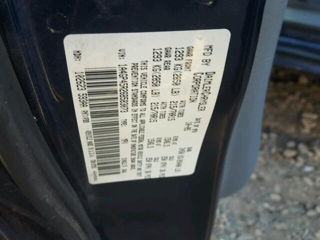 1A4GP45R26B583073 - 2006 CHRYSLER TOWN & COU BLUE photo 10