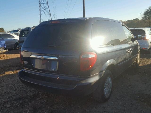 1A4GP45R26B583073 - 2006 CHRYSLER TOWN & COU BLUE photo 4