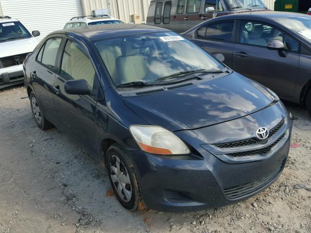 JTDBT923771035568 - 2007 TOYOTA YARIS GRAY photo 1