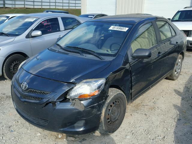 JTDBT923771035568 - 2007 TOYOTA YARIS GRAY photo 2