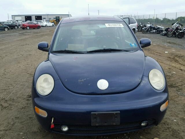 3VWCR31C74M422585 - 2004 VOLKSWAGEN NEW BEETLE 蓝色 照片 9