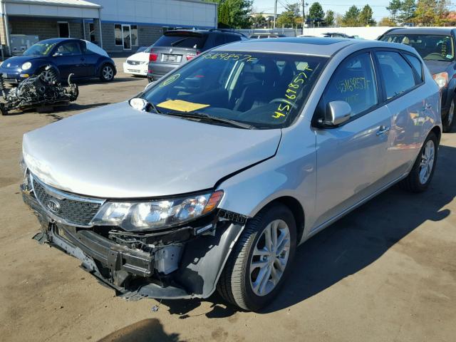 KNAFU5A21C5506453 - 2012 KIA FORTE EX SILVER photo 2