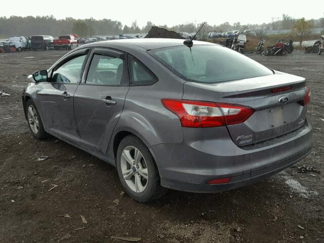 1FADP3F22EL154082 - 2014 FORD FOCUS SE GRAY photo 3