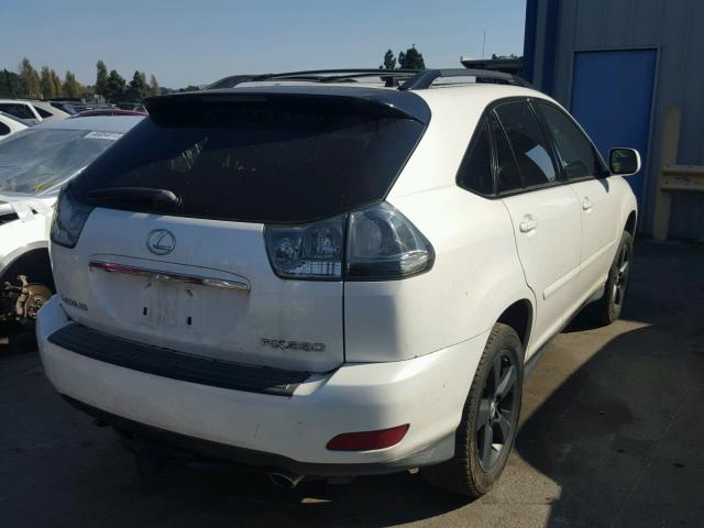 JTJHA31UX50085095 - 2005 LEXUS RX 330 WHITE photo 4