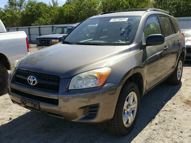 JTMZF4DV5A5021577 - 2010 TOYOTA RAV4 棕色 照片 2