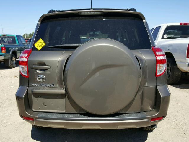 JTMZF4DV5A5021577 - 2010 TOYOTA RAV4 BROWN photo 9